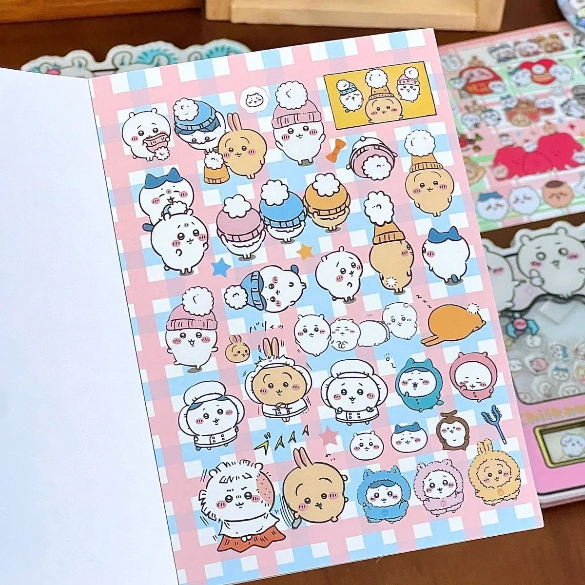 30 pages d'autocollants Chiika - Novelty Gifts avis et prix